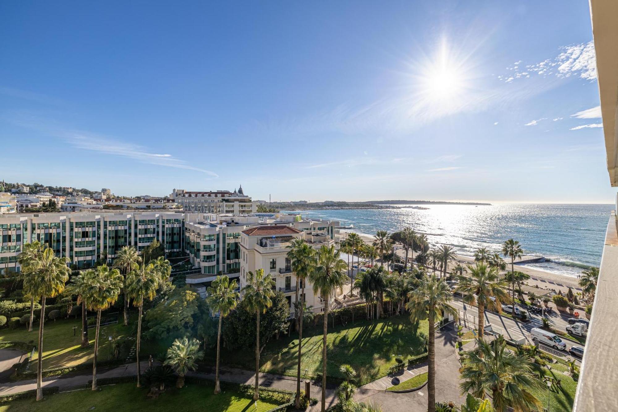Appartements Croisette Grand Hotel Cannes Bagian luar foto